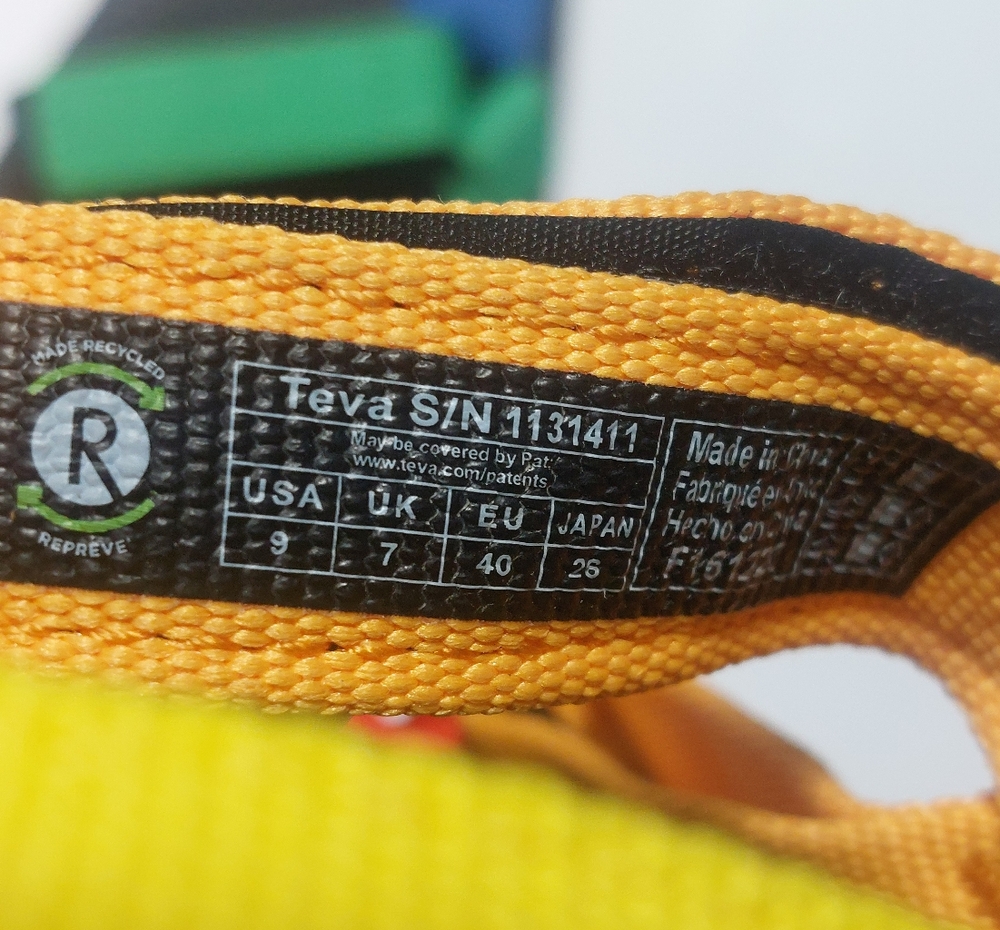 TEVA Sandals Size 9 - Picture 5 of 8